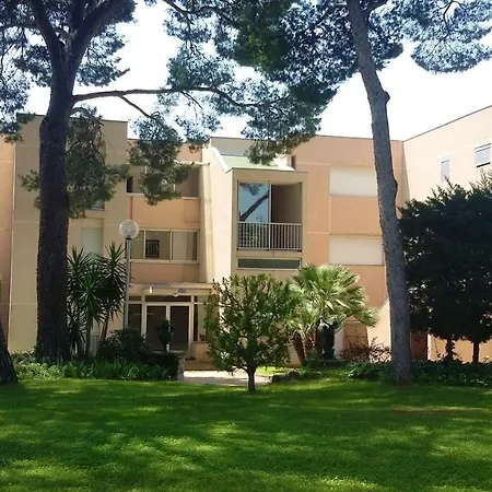 Eden Roc Allee Louis Benet Appartement *